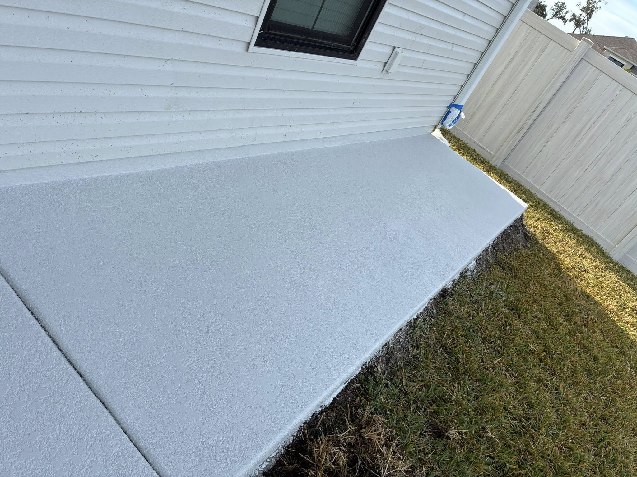 Acrylic Texture & Paint Finishes for Concrete Surfaces